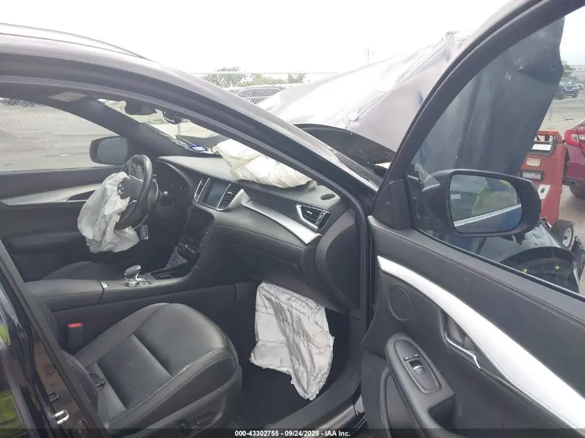 2020 INFINITI QX50 ESSENTIAL