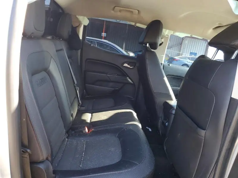 2016 GMC CANYON SLE  