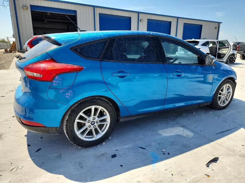 2016 FORD FOCUS SE  