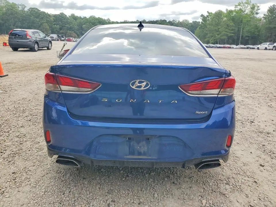 2018 HYUNDAI SONATA SPORT  