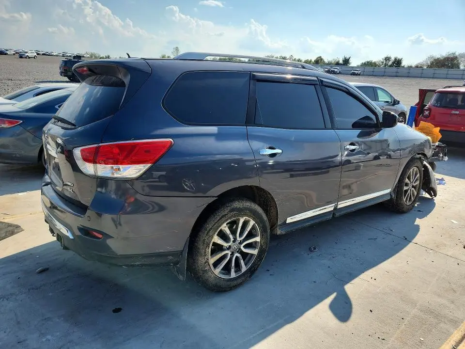 2013 NISSAN PATHFINDER S  