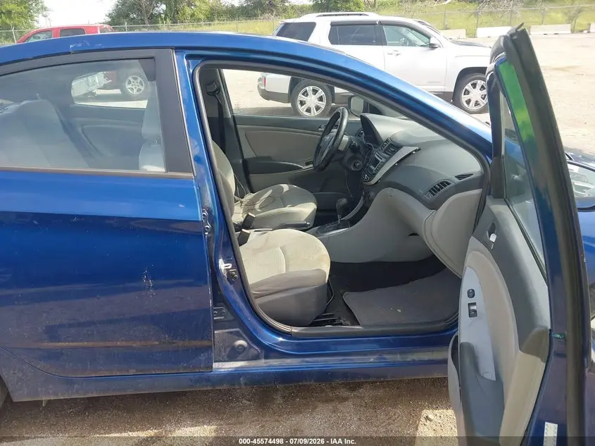 2016 HYUNDAI ACCENT SE