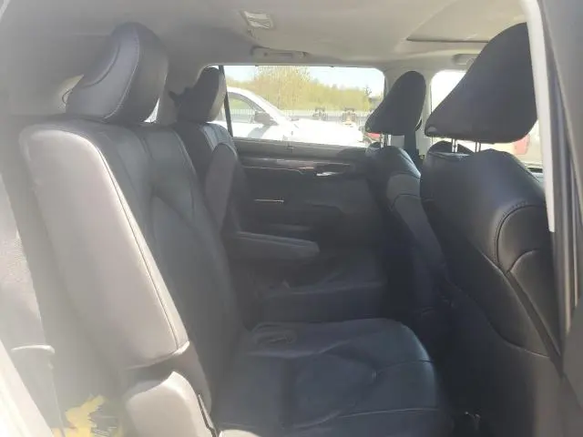 2020 TOYOTA HIGHLANDER LIMITED  