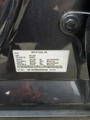 2024 TESLA MODEL Y 