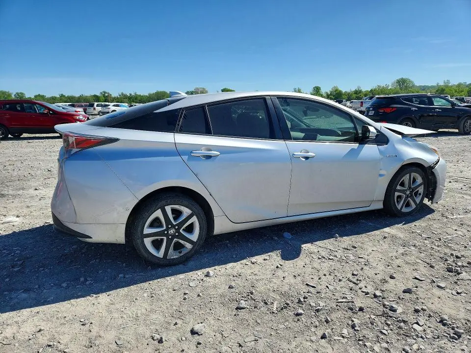 2016 TOYOTA PRIUS FOUR TOURING  