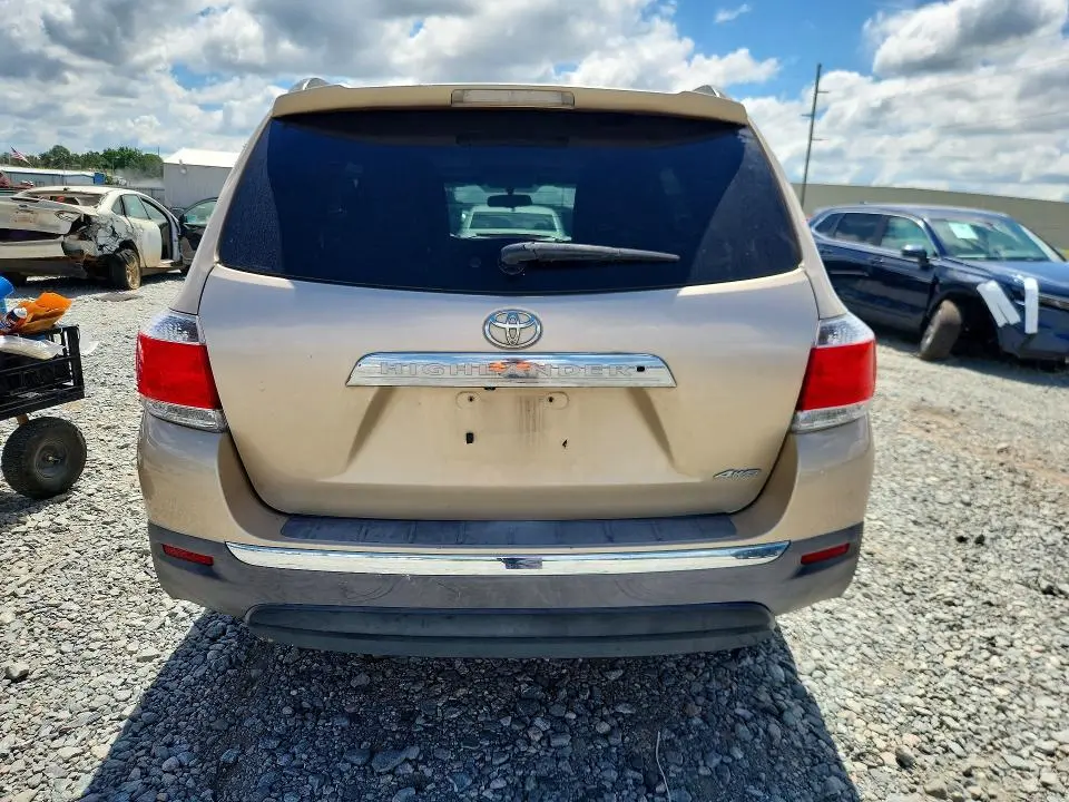 2012 TOYOTA HIGHLANDER LIMITED  