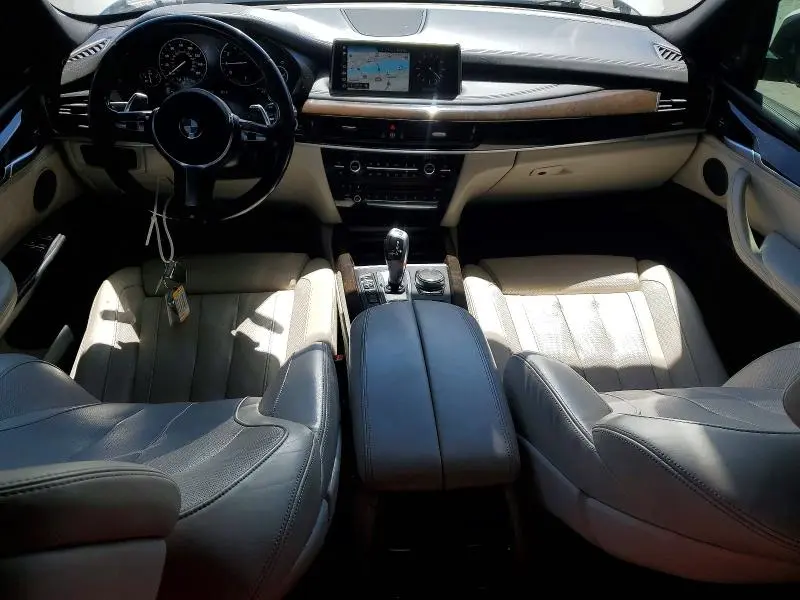 2018 BMW X5 XDR40E  