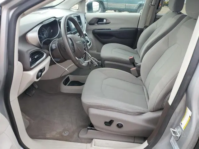 2017 CHRYSLER PACIFICA LX  