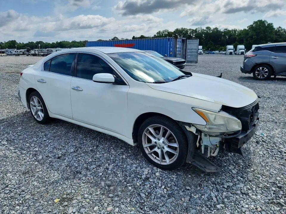2011 NISSAN MAXIMA 3.5 S  