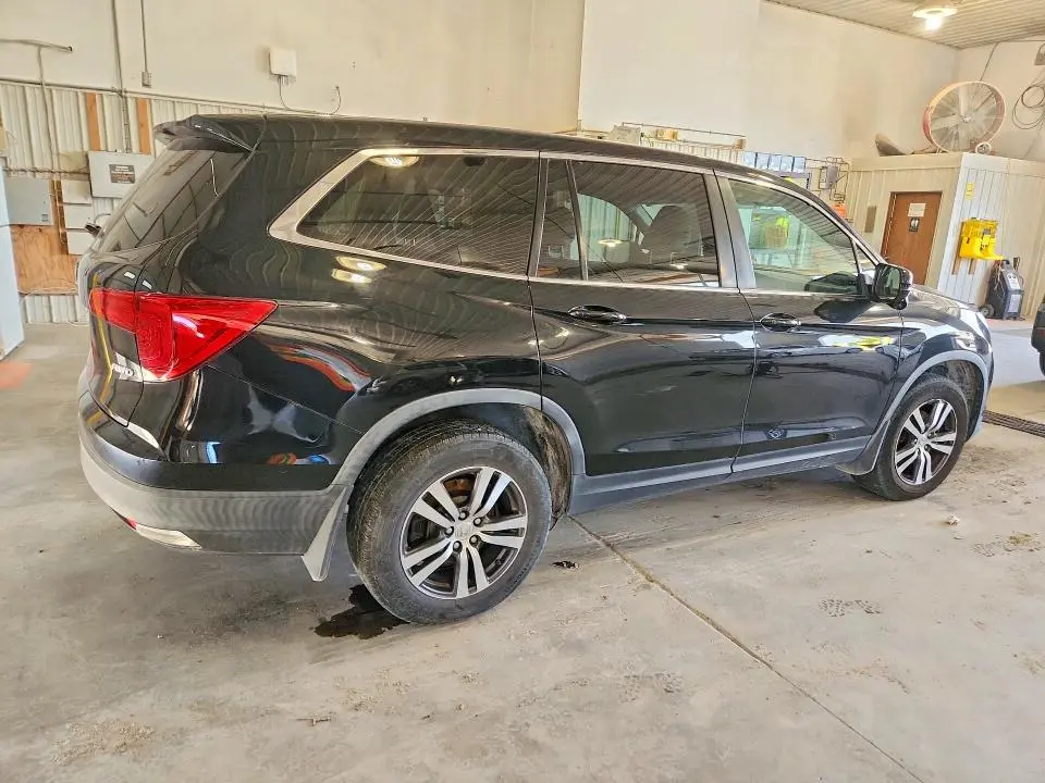 2017 HONDA PILOT EX  