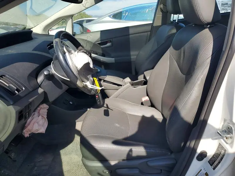2010 TOYOTA PRIUS IV  