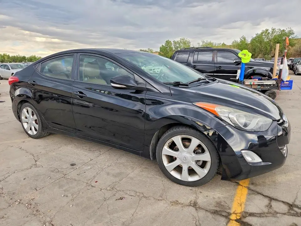2013 HYUNDAI ELANTRA LIMITED  