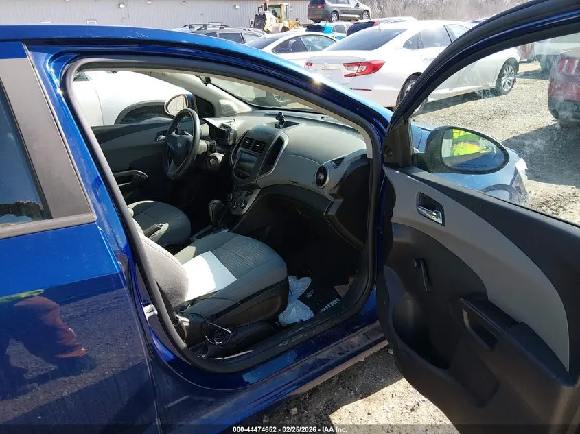 2014 CHEVROLET SONIC LS AUTO