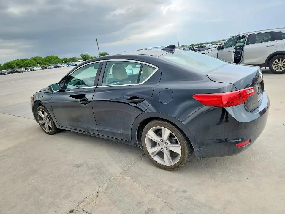 2014 ACURA ILX 20 TECH  