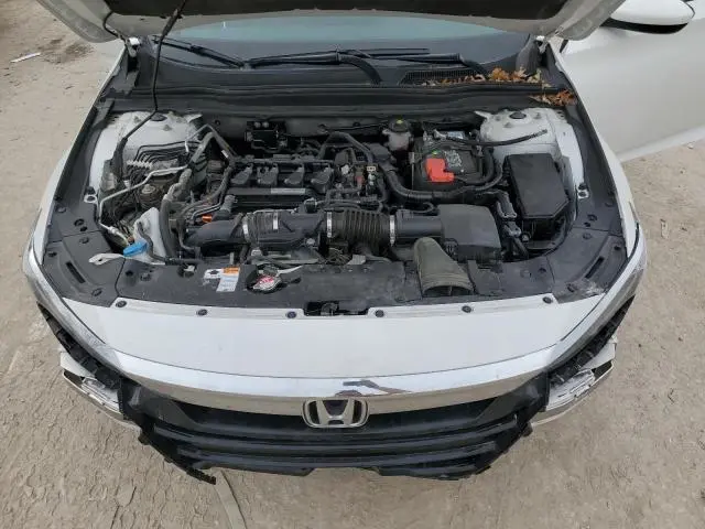 2019 HONDA ACCORD LX  