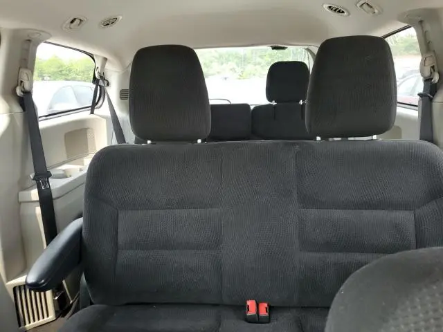 2017 DODGE GRAND CARAVAN SE  