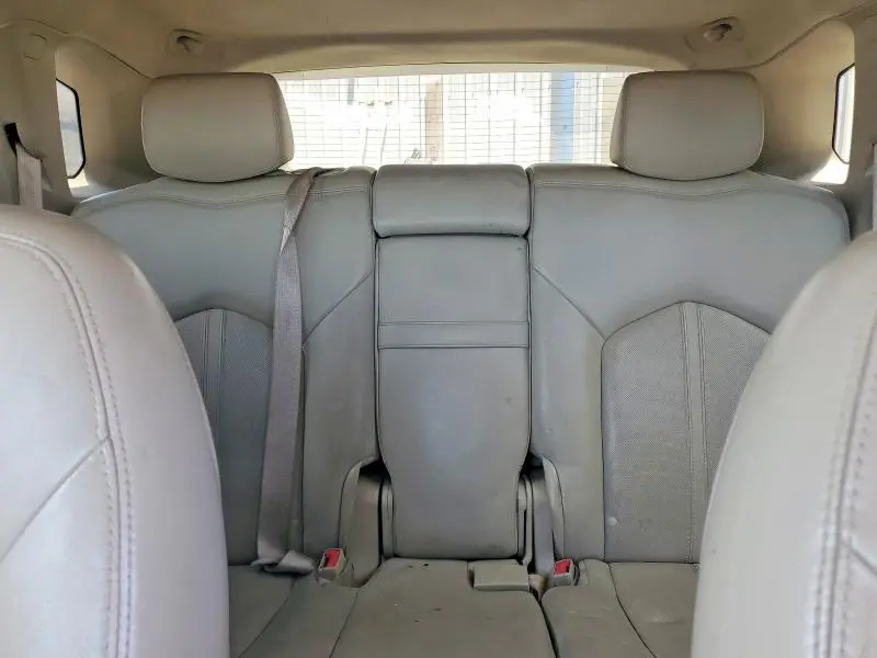 2012 CADILLAC SRX PERFORMANCE COLLECTION  