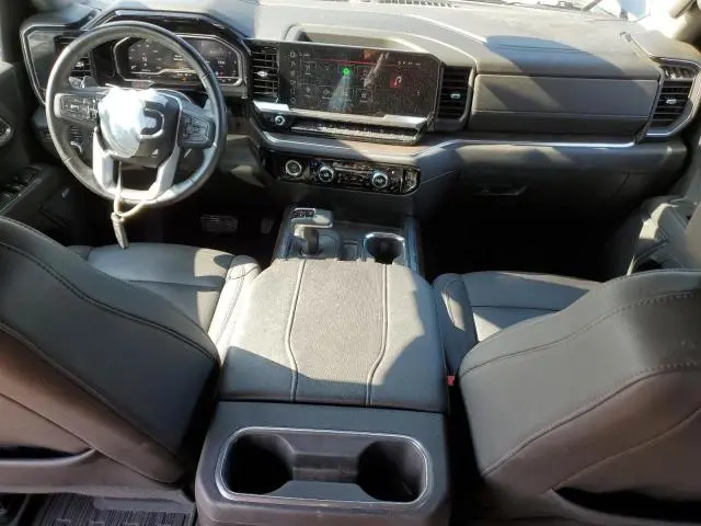 2024 GMC SIERRA K1500 SLT  