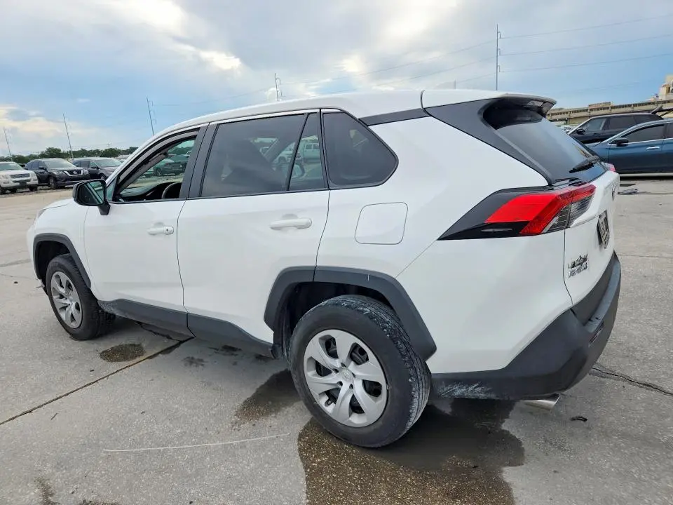 2023 TOYOTA RAV4 LE  