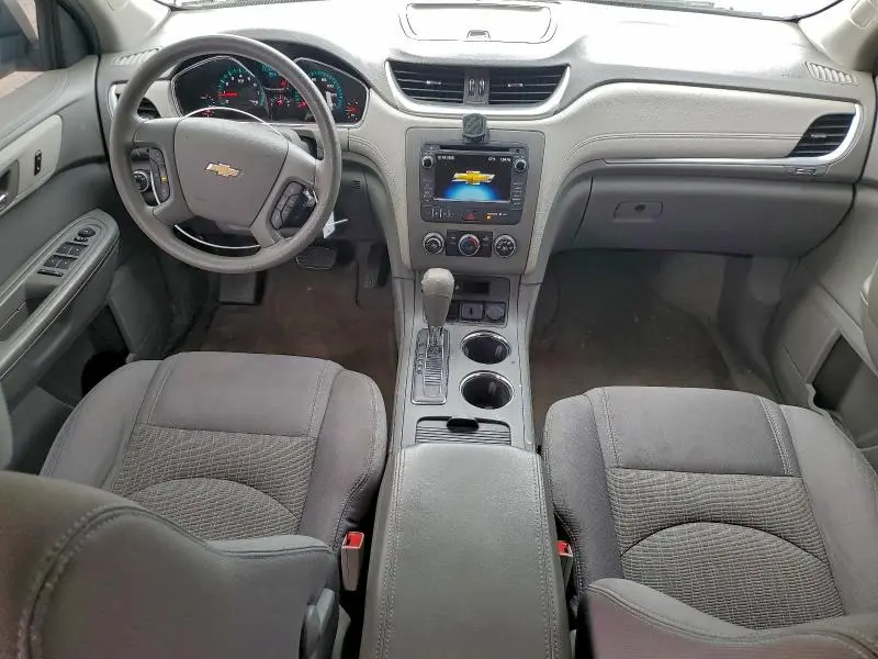 2016 CHEVROLET TRAVERSE LS  