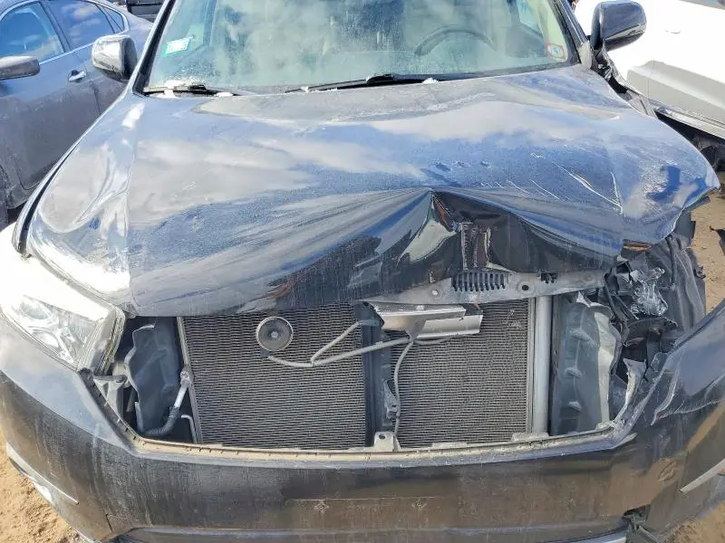 2012 TOYOTA HIGHLANDER BASE  