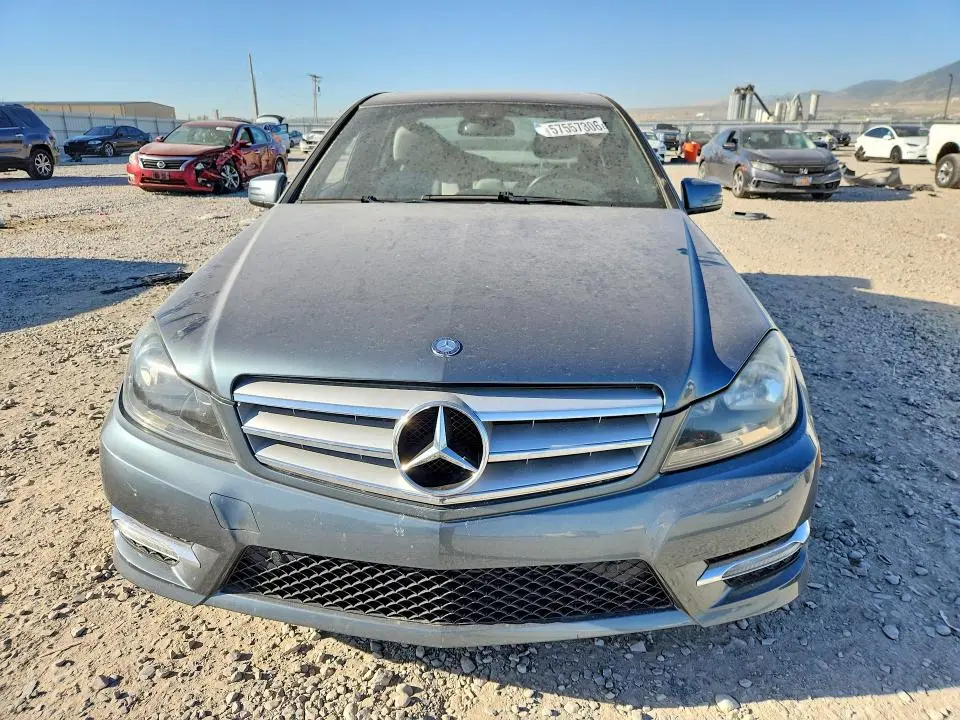 2012 MERCEDES-BENZ C 250  