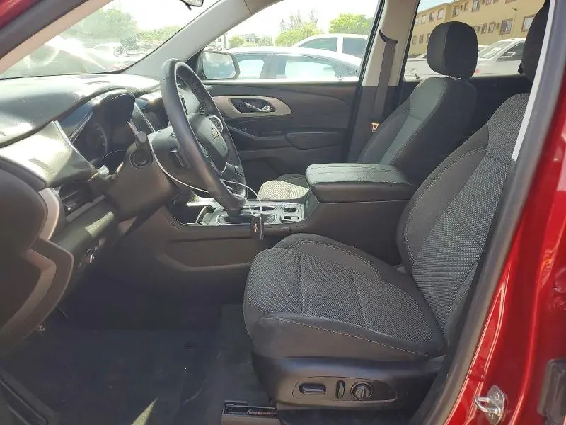 2021 CHEVROLET TRAVERSE LT  
