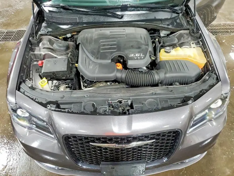 2015 CHRYSLER 300 S  
