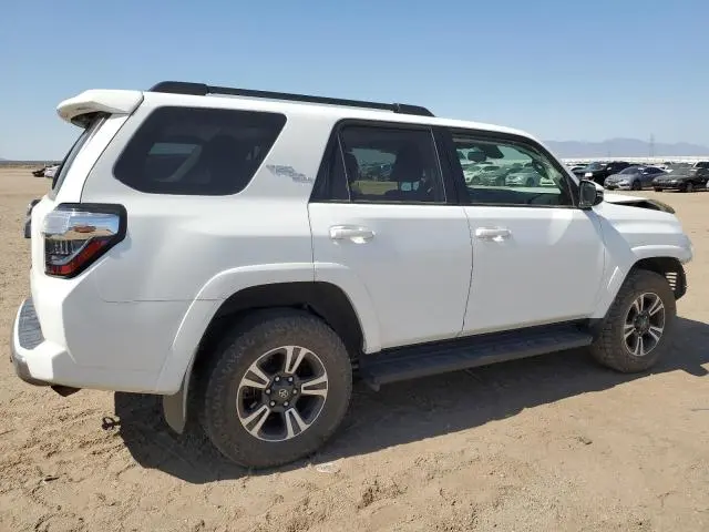 2023 TOYOTA 4RUNNER SE  