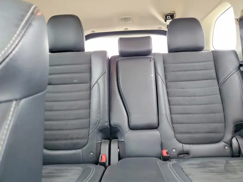 2020 MITSUBISHI OUTLANDER SE  