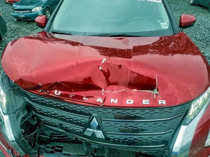 2022 MITSUBISHI OUTLANDER SE  