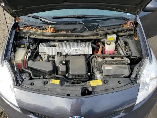 2013 TOYOTA PRIUS 