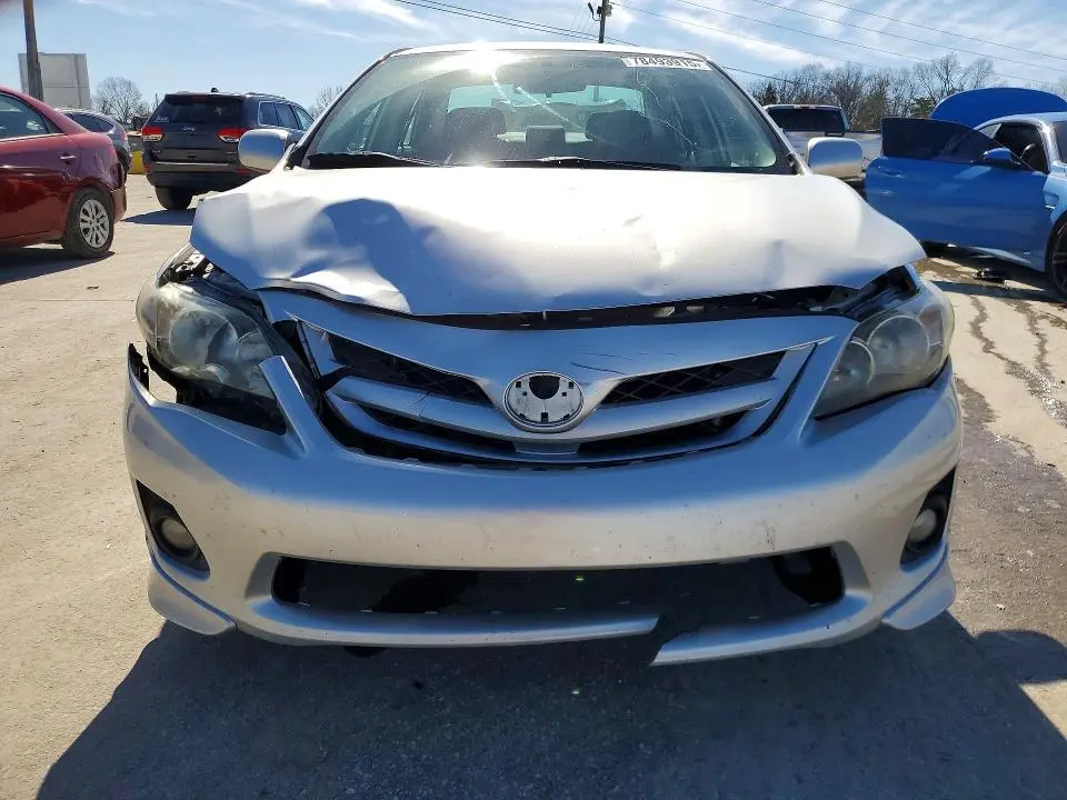 2013 TOYOTA COROLLA BASE  