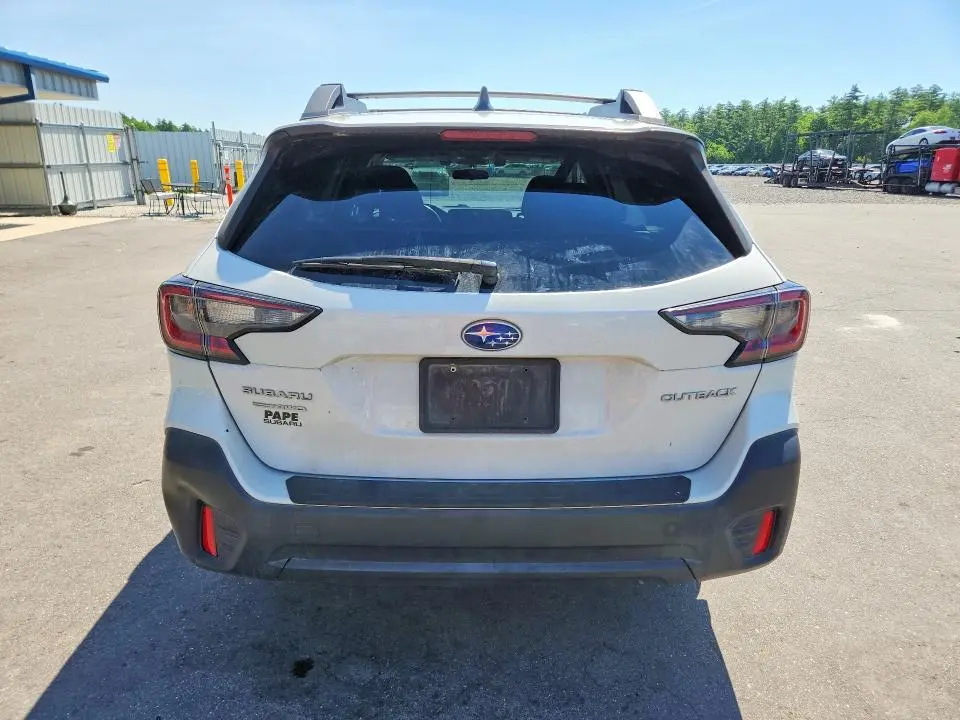 2022 SUBARU OUTBACK PREMIUM  
