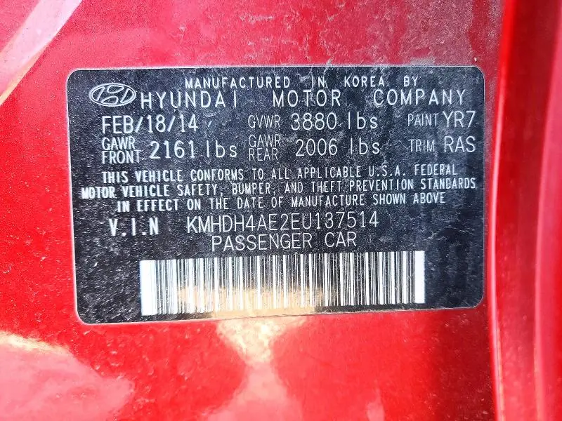 2014 HYUNDAI ELANTRA SE  