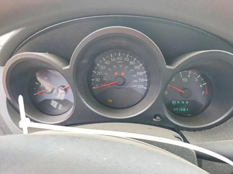 2010 CHRYSLER SEBRING TOURING  