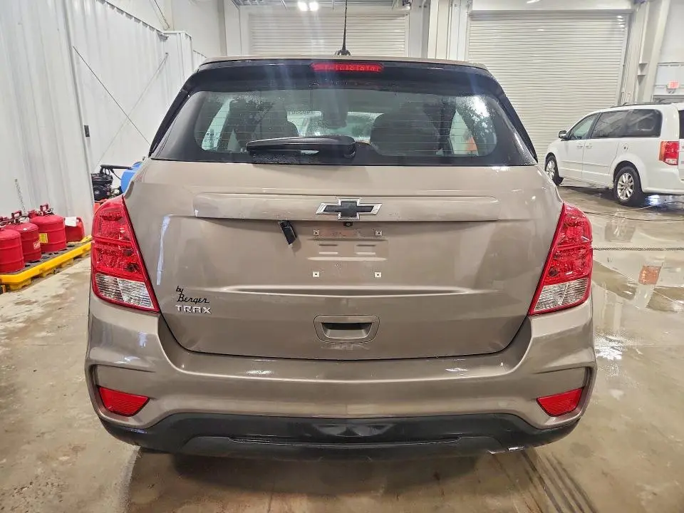 2021 CHEVROLET TRAX LS  