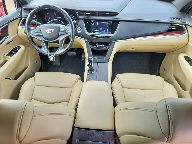 2019 CADILLAC XT5 LUXURY  