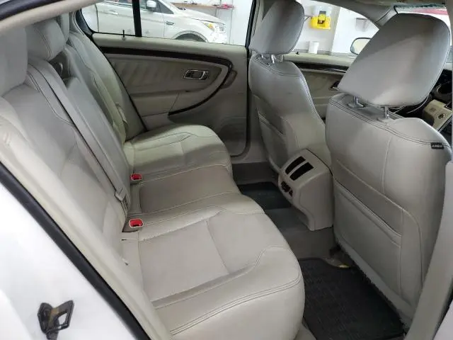 2010 FORD TAURUS LIMITED  