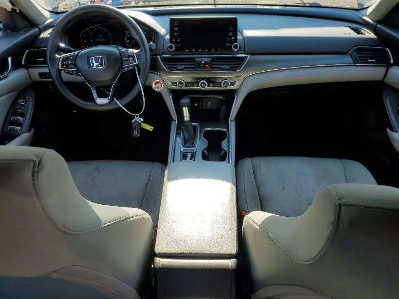 2020 HONDA ACCORD LX  
