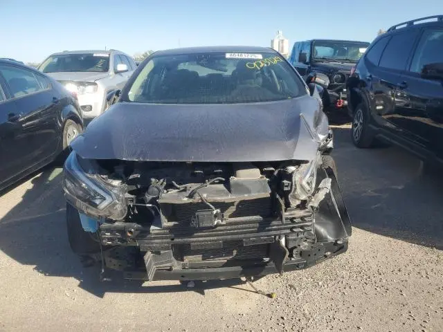 2021 NISSAN VERSA SR  