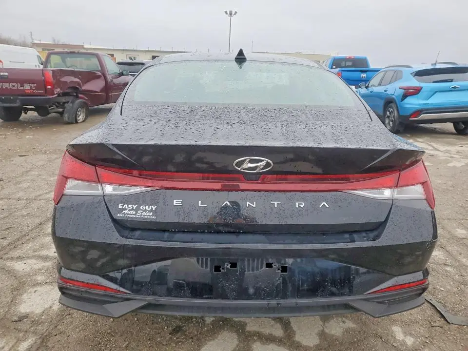 2022 HYUNDAI ELANTRA SEL  