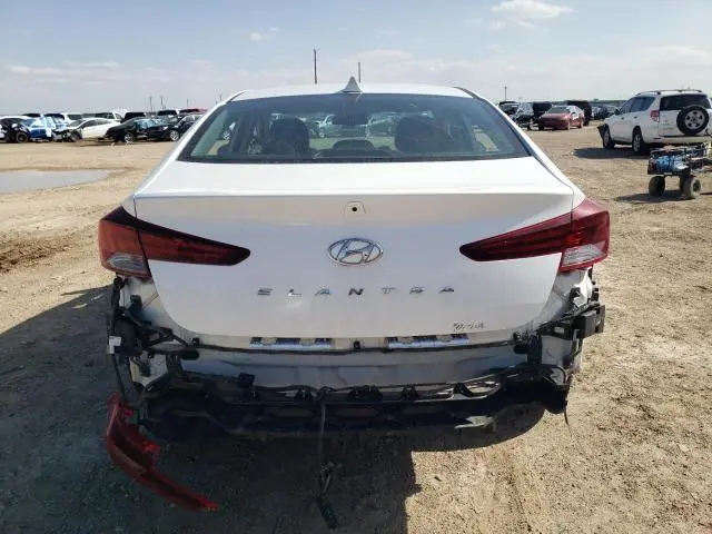 2020 HYUNDAI ELANTRA SEL  