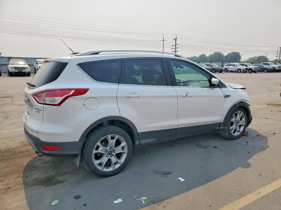 2016 FORD ESCAPE TITANIUM  