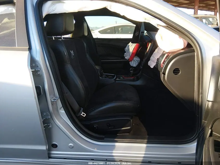 2019 DODGE CHARGER SCAT PACK RWD