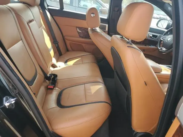 2014 JAGUAR XF   
