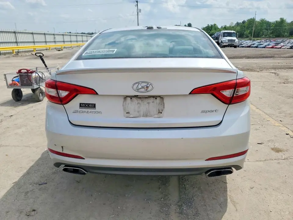2015 HYUNDAI SONATA SPORT  