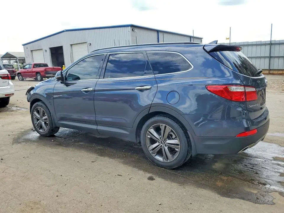 2016 HYUNDAI SANTA FE SE  