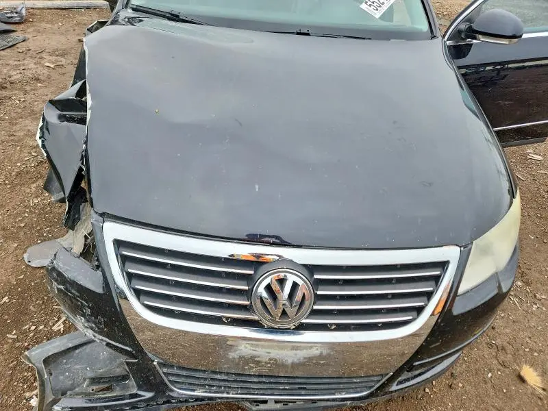2010 VOLKSWAGEN PASSAT KOMFORT  