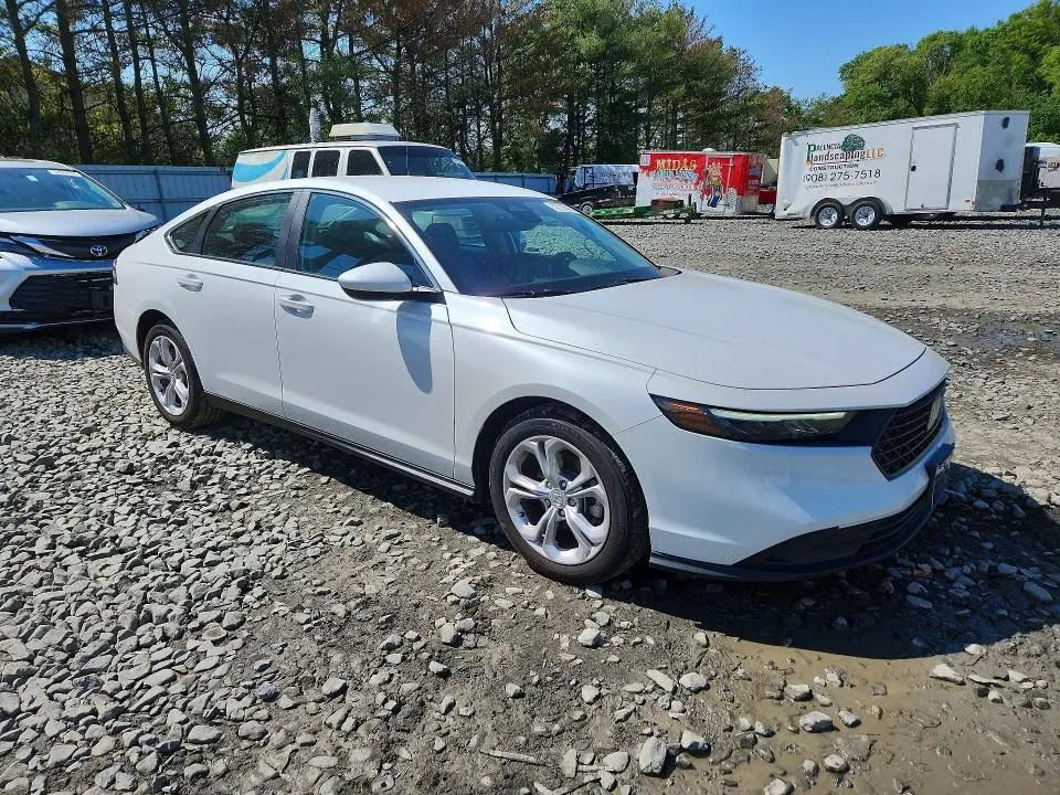 2025 HONDA ACCORD LX  